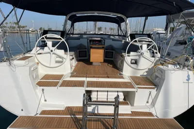 2019 Beneteau Oceanis 55.1