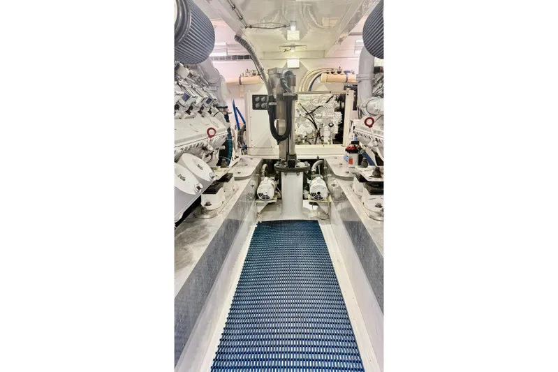 Sea Hag Yacht Photos Pics Engine room of 2008 Blackwell Custom Carolina 61 Carolina Custom yacht.