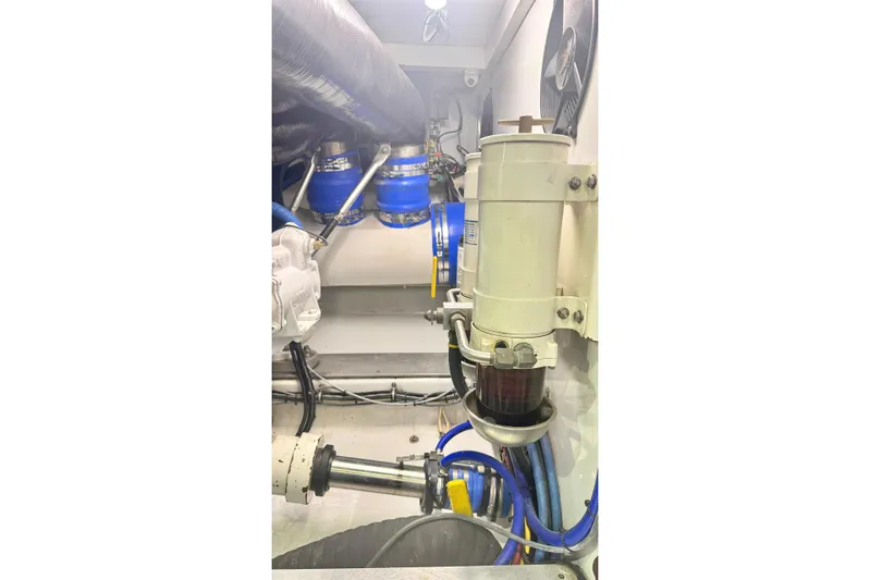 Sea Hag Yacht Photos Pics Engine room of 2008 Blackwell Custom Carolina 61 Carolina Custom boat, featuring mechanical components.