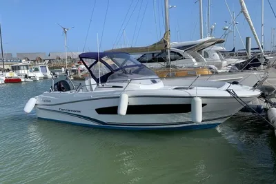 2019 Jeanneau Cap Camarat 7.5 WA Serie 2