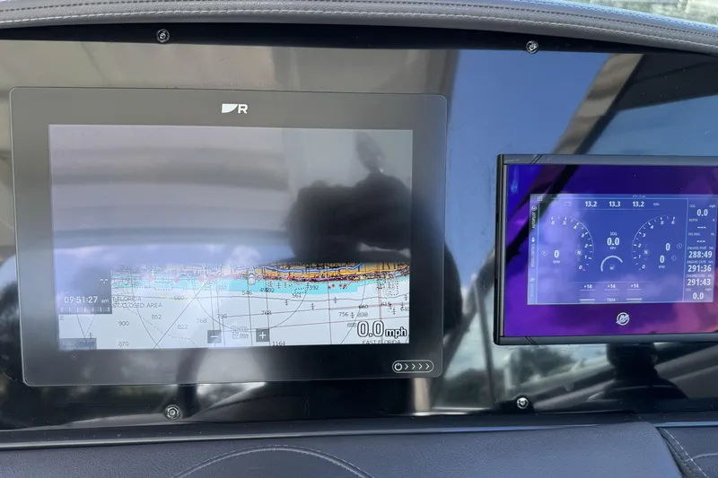  Yacht Photos Pics Dashboard of 2021 Formula 330 Crossover Bowrider OB with navigation and control screens.