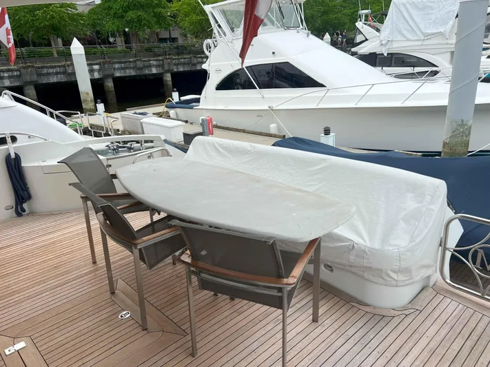 Hydrogène Yacht Photos Pics Teak Cockpit table with cover