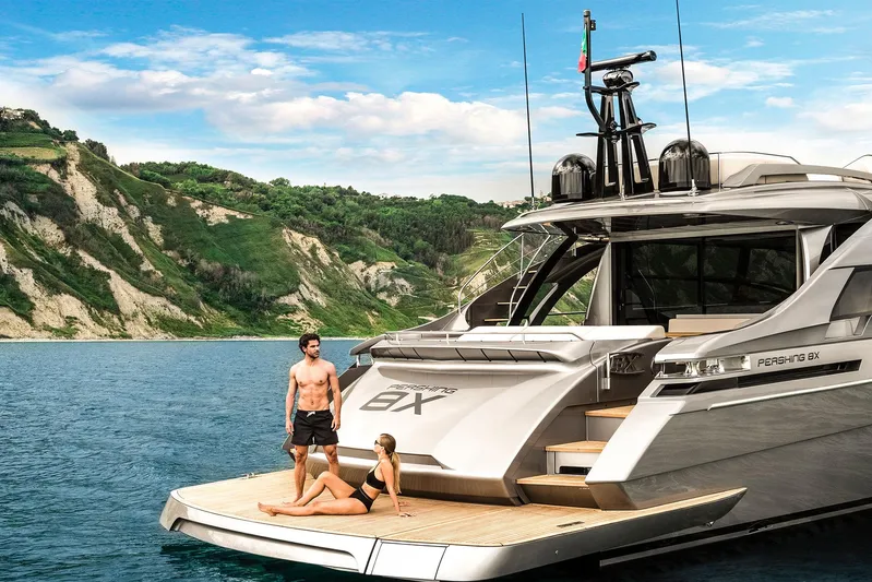  Yacht Photos Pics Manufacturer Provided Image