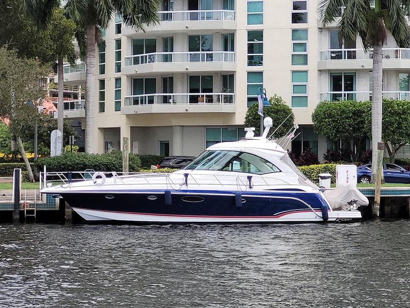 2008 Formula 45 Yacht