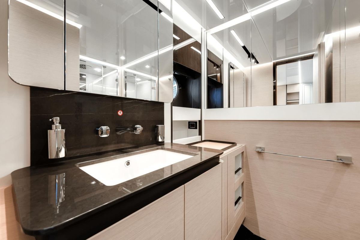 2024 Azimut 80 