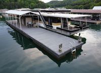 1994 Lakeview 15 x 68 WB Houseboat and Dock