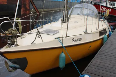 1981 Sailboat Beryl 30