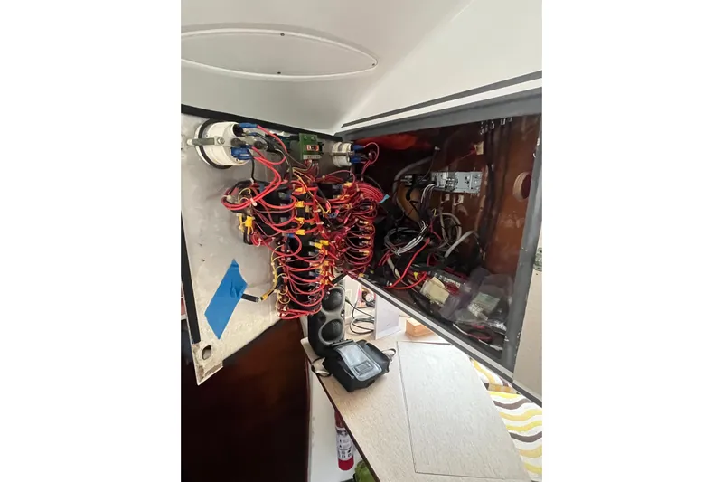 Nikita 1 Yacht Photos Pics Electrical wiring inside a 2004 Fountaine Pajot Bahia 46 catamaran.