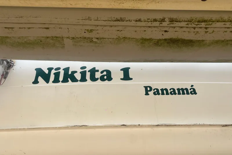 Nikita 1 Yacht Photos Pics 2004 Fountaine Pajot Bahia 46 catamaran named "Nikita I" from Panamá.