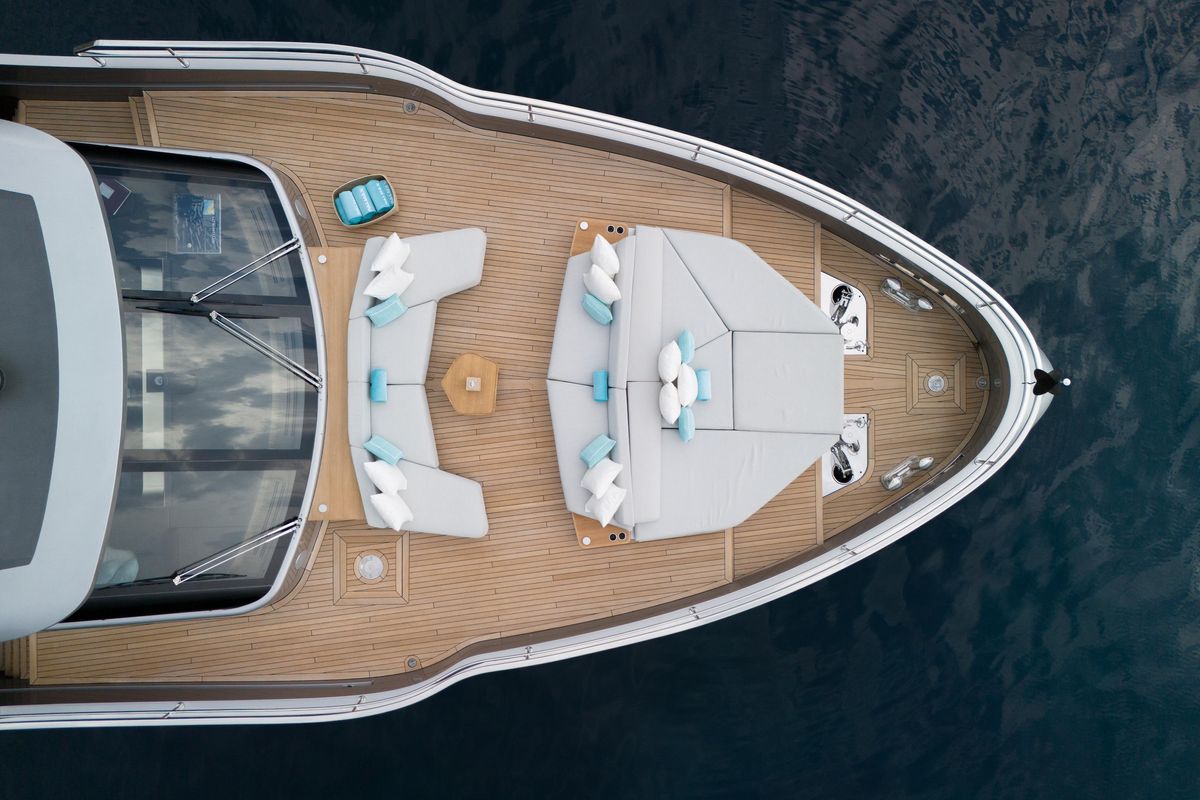 2022 Azimut 97 
