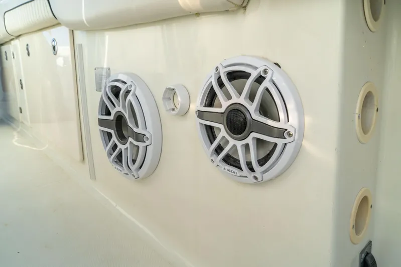  Yacht Photos Pics 2022 Hydra-Sports 3400 boat speakers on deck, featuring modern audio equipment.