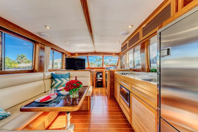  Yacht Photos Pics 