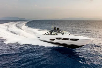 Pershing 5x