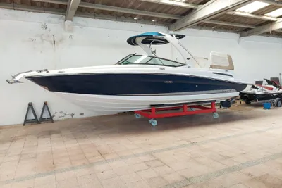 2011 Sea Ray 250 SLX