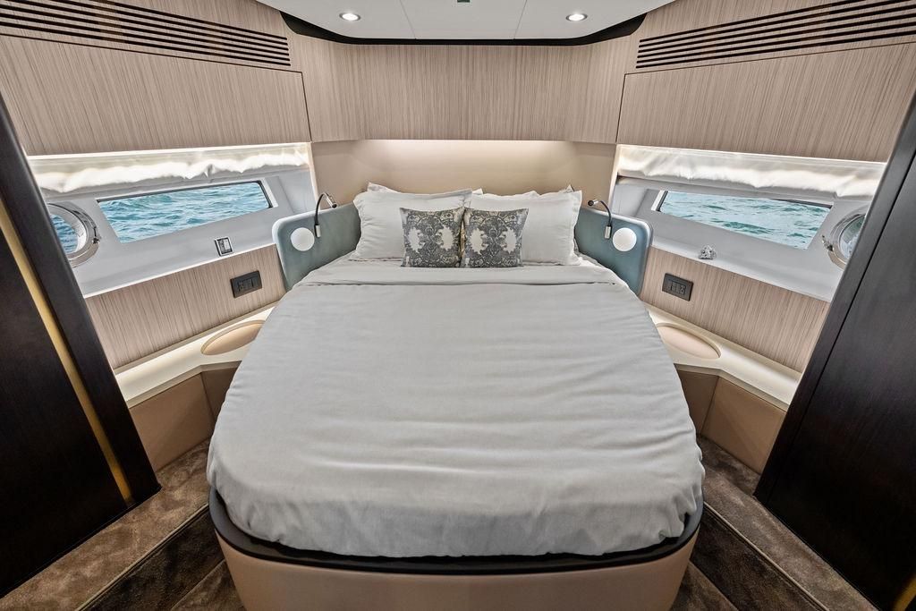 2019 Azimut 55 