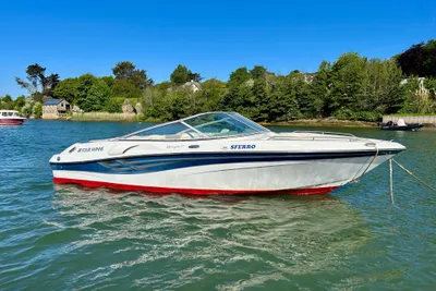 2000 Four Winns 210 Horizon