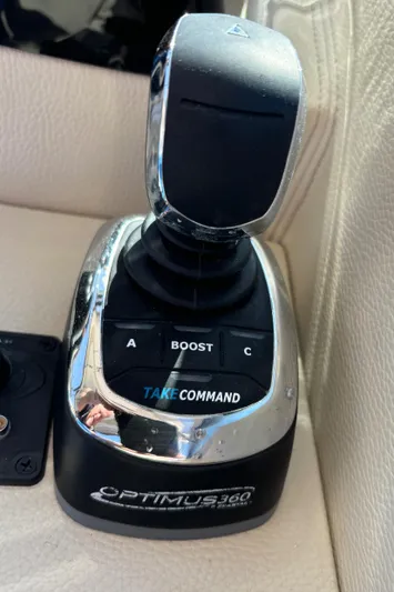 Who Kick Dan Yacht Photos Pics Optimist 360 Joystick