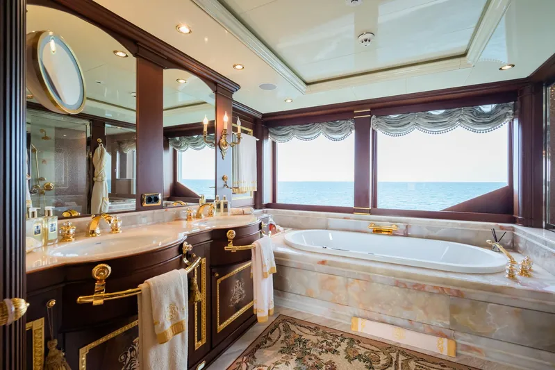 Aquamarina Yacht Photos Pics 