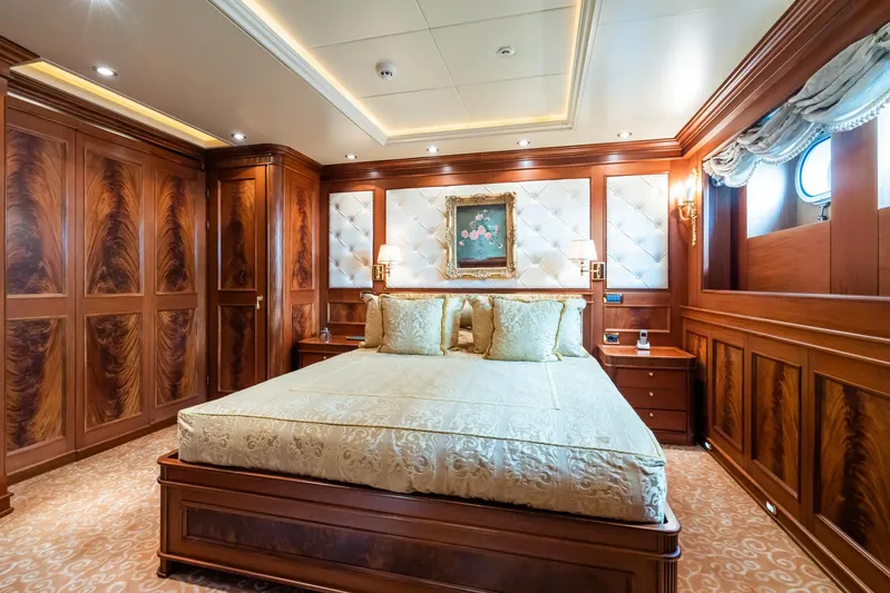 Aquamarina Yacht Photos Pics 