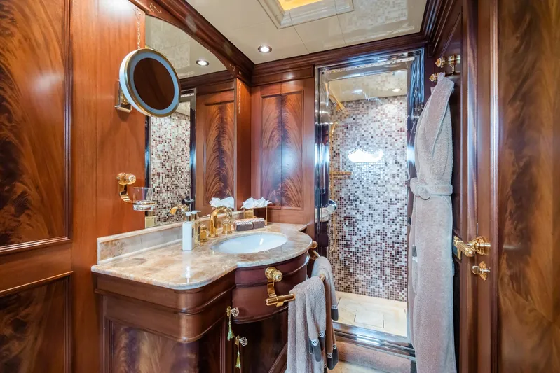 Aquamarina Yacht Photos Pics 