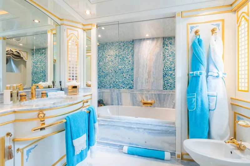 Aquamarina Yacht Photos Pics 