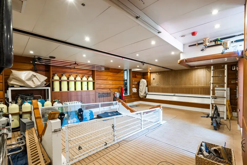 Aquamarina Yacht Photos Pics 