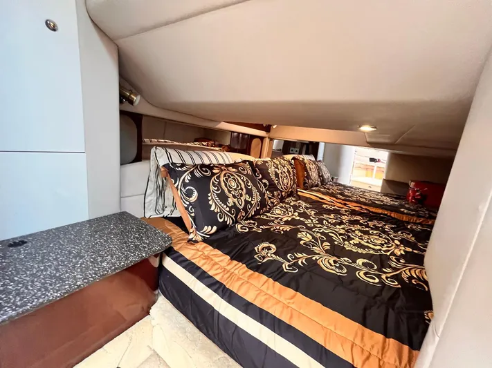 La Bella Vita Yacht Photos Pics 