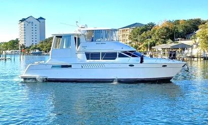 1997 50' Carver-500 Cockpit Motor Yacht Cowichan Bay, BC, CA