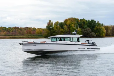 Axopar 37 XC CROSS CABIN