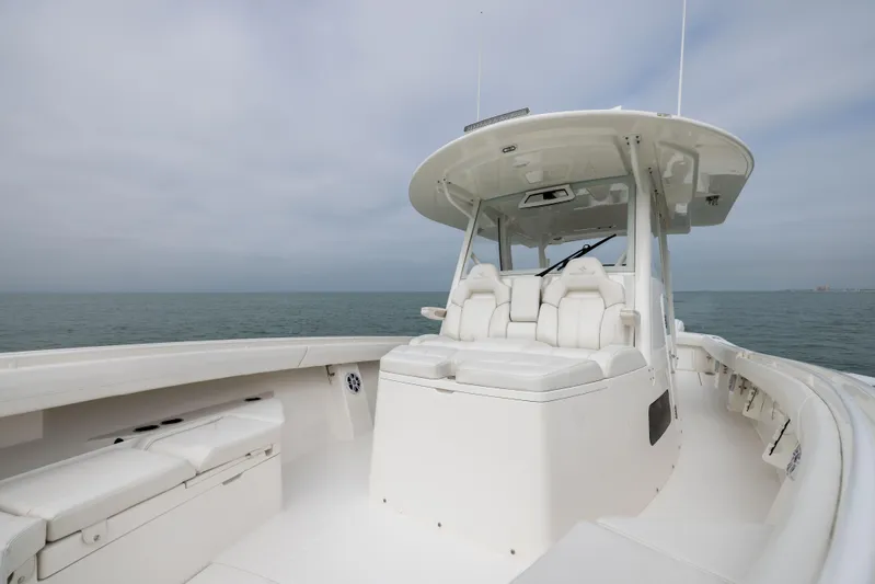 Comin In Reel Hot Yacht Photos Pics 