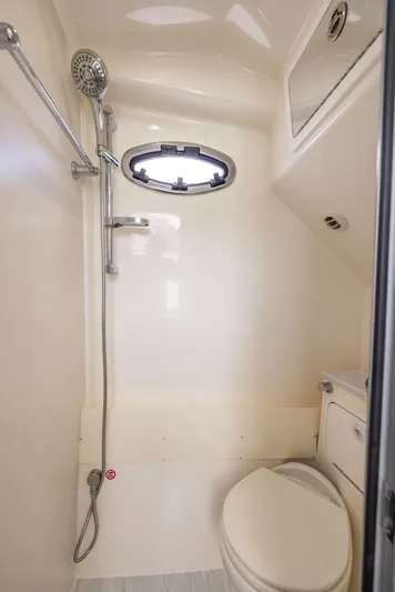 Comin In Reel Hot Yacht Photos Pics 