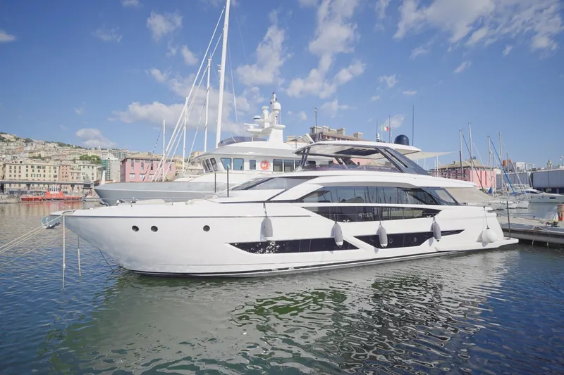 Asmara Yacht Photos Pics 