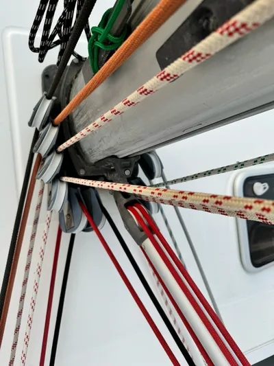  Yacht Photos Pics Close-up of rigging lines on a 2006 Beneteau Oceanis 473 sailboat.