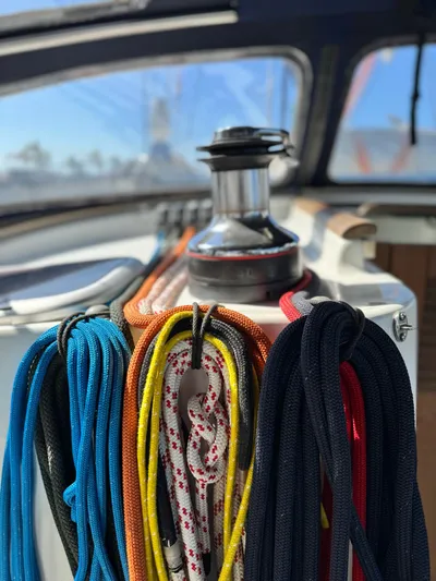  Yacht Photos Pics Colorful ropes on a 2006 Beneteau Oceanis 473 sailboat deck.