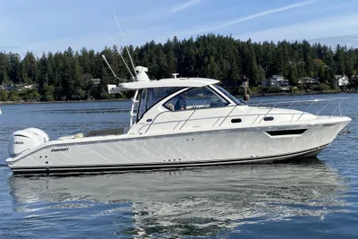 Pursuit OS 325 Offshore