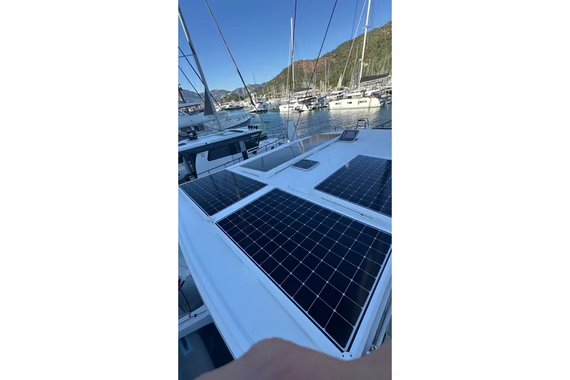 Gtfo Yacht Photos Pics Solar panels on Balance 482 yacht, docked in a marina, 2023 model.