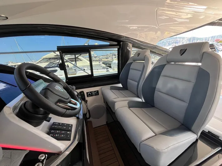  Yacht Photos Pics Fairline Targa 40