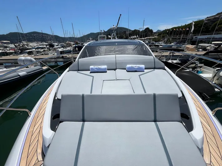  Yacht Photos Pics Fairline Targa 40