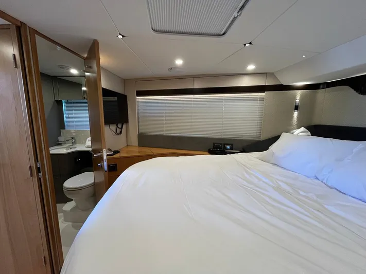  Yacht Photos Pics Fairline Targa 40