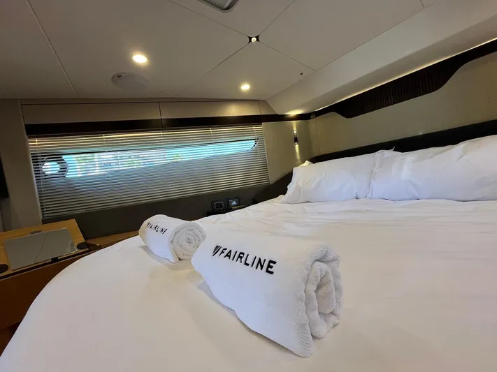  Yacht Photos Pics Fairline Targa 40