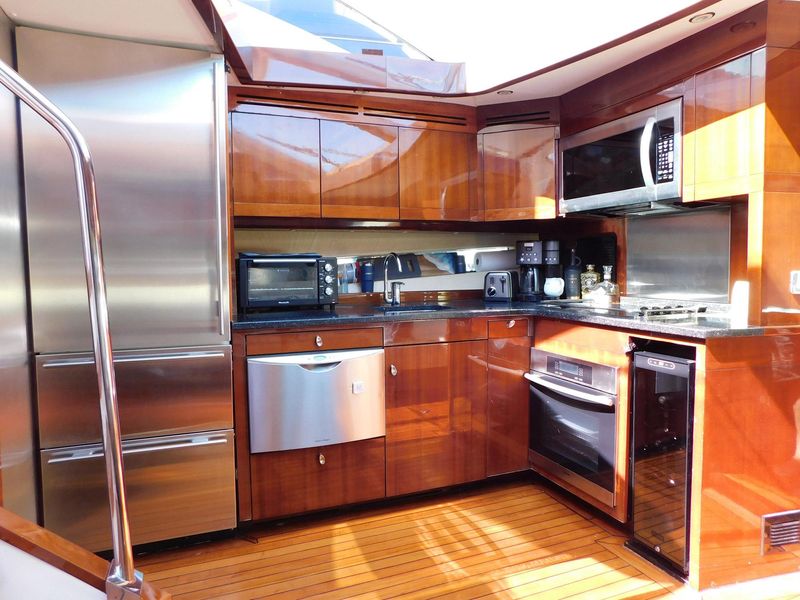 2008 Savannah Express Motor Yacht