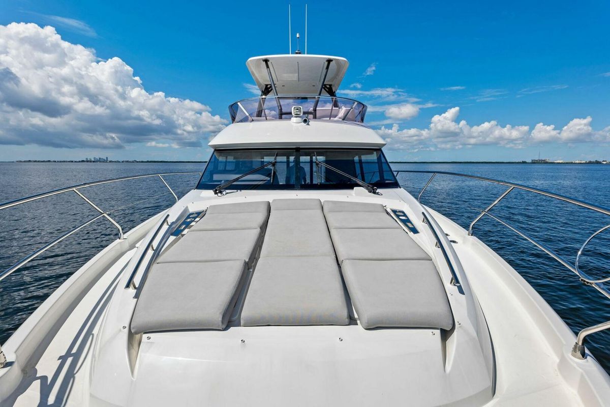 2023 Prestige 46 