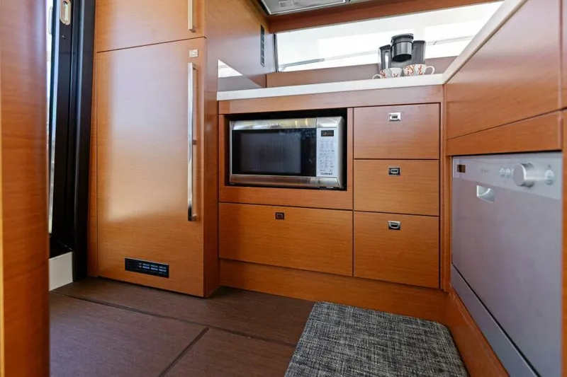 Solid Asset W/ Seakeeper Yacht Photos Pics Galley