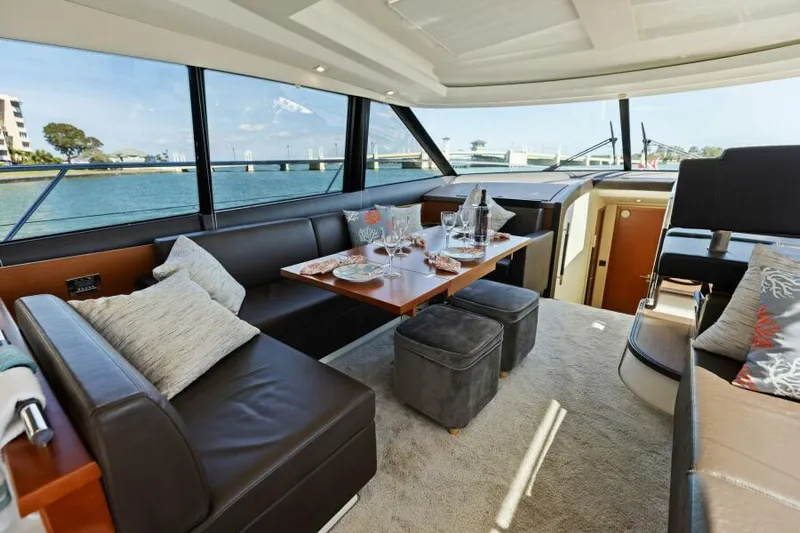 Solid Asset W/ Seakeeper Yacht Photos Pics Dinette