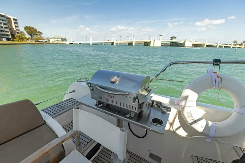 Solid Asset W/ Seakeeper Yacht Photos Pics Cockpit