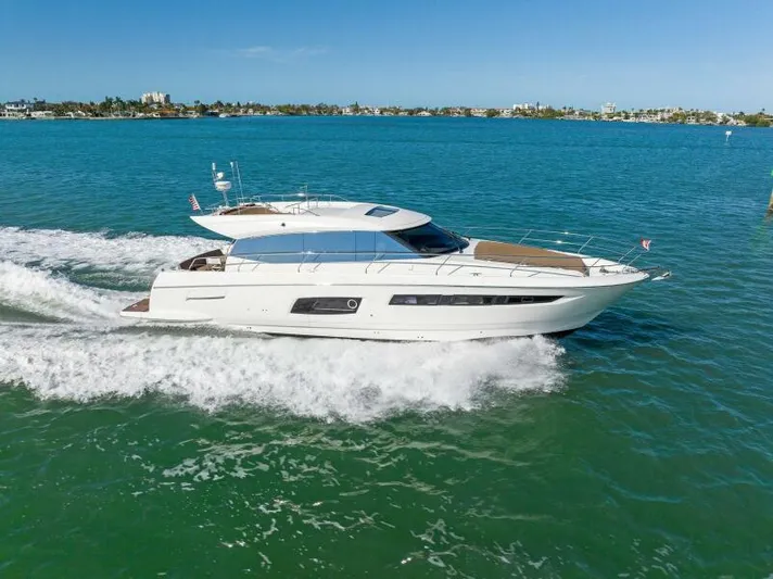 Solid Asset W/ Seakeeper Yacht Photos Pics Profile