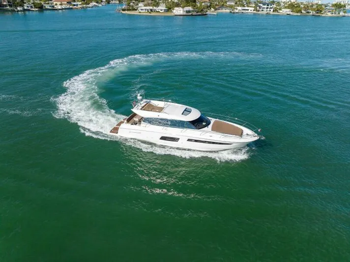 Solid Asset W/ Seakeeper Yacht Photos Pics Profile