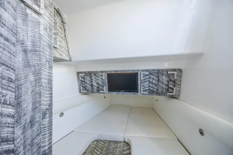 2022 425 Yamahas Yacht Photos Pics Interior cabin of 2019 HCB 53 Sue&ntilde;os boat with modern design and TV.