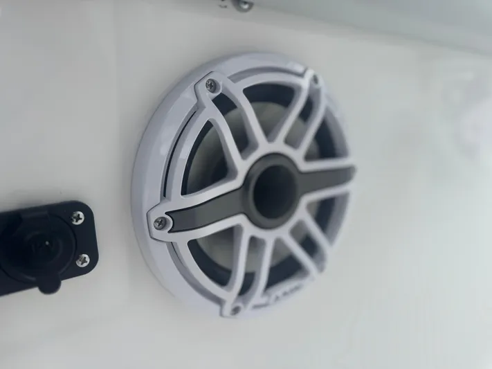  Yacht Photos Pics 2026 Blackfin 262 HB boat speaker and control panel close-up.