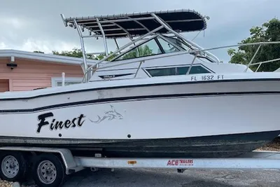 Grady-White 240 Offshore